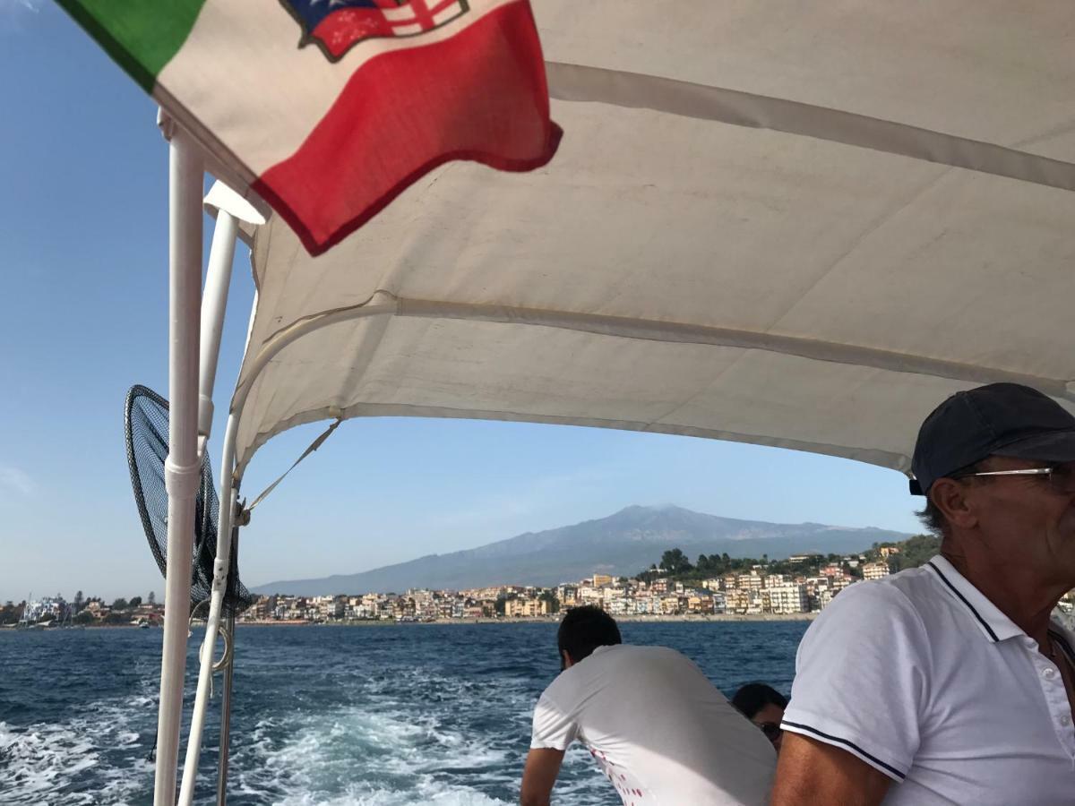 Corso Umberto Piazza Duomo Lejlighed Taormina Eksteriør billede